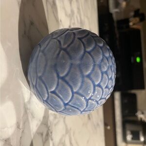 Decorative paperweight